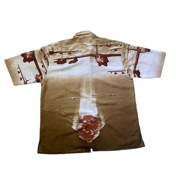 VINTAGE Southpole Shirt Mens XL Beige Aircraft Carrier All Over AOP Y2K 90’s - Picture 3 of 5